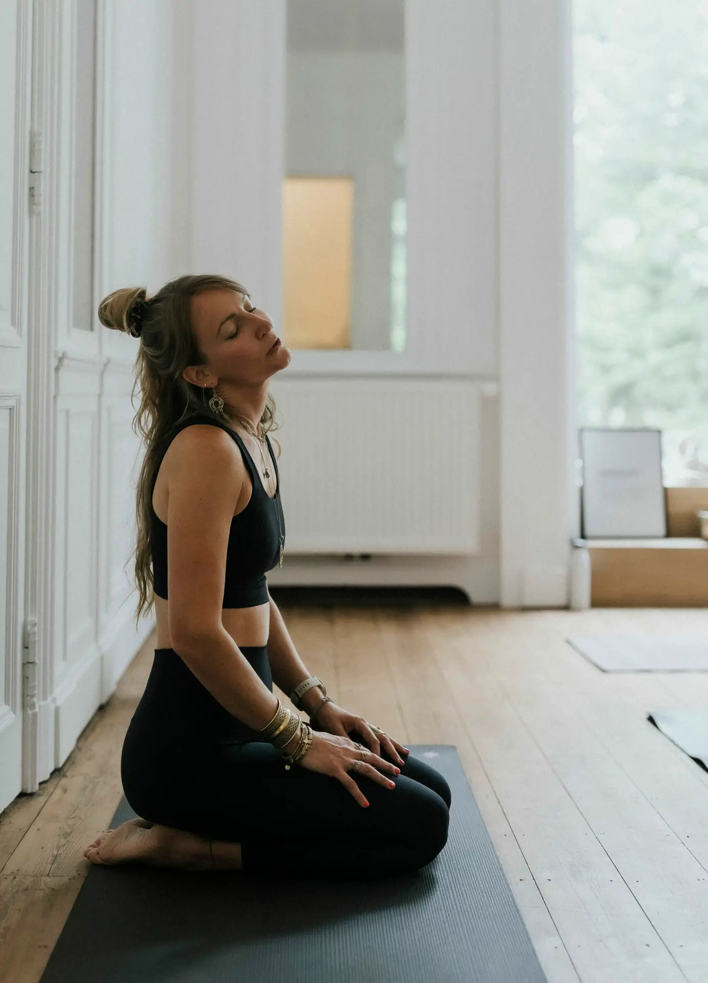 EnjoyYoga cocoon yoga yoga relaxant